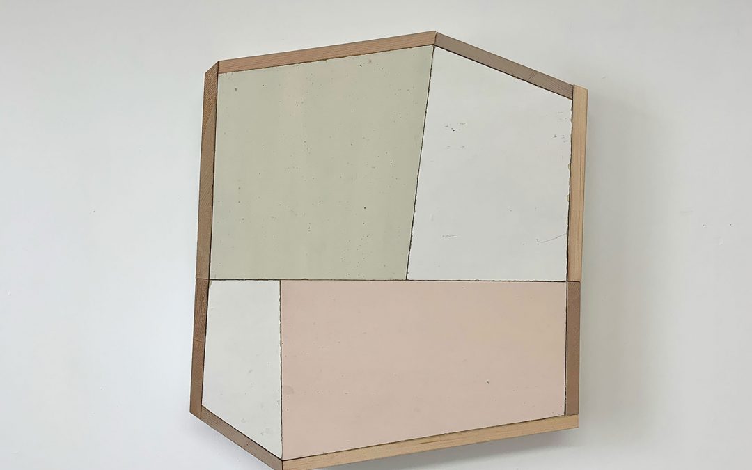 green/white/pink/white construction